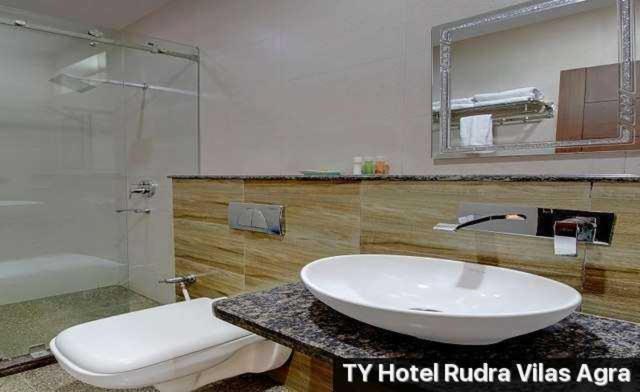Hotel Rudra Vilas Agra  Esterno foto