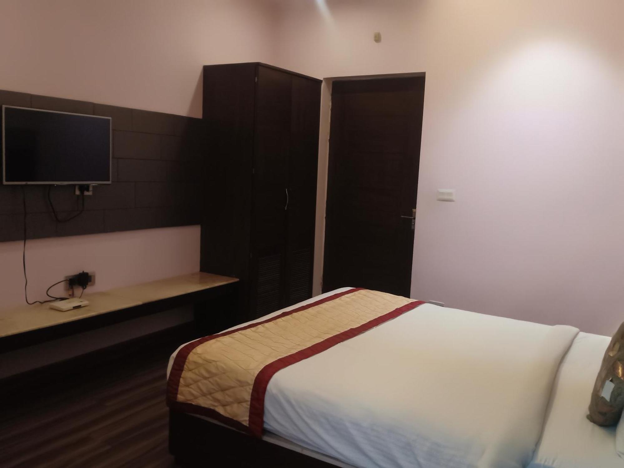 Hotel Rudra Vilas Agra  Esterno foto